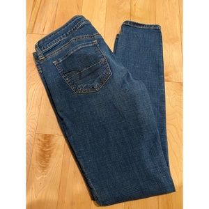 American eagle women’s jeans